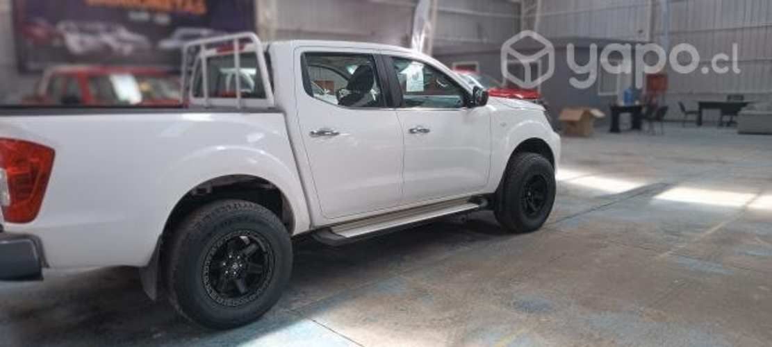 Nissan navara dcab 4x2