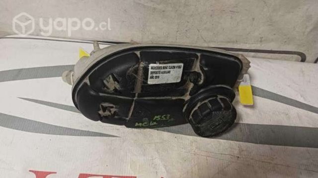 Depósito auxiliar Mercedes Benz CLA 250 #1553