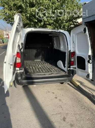 Peugeot partner 2021