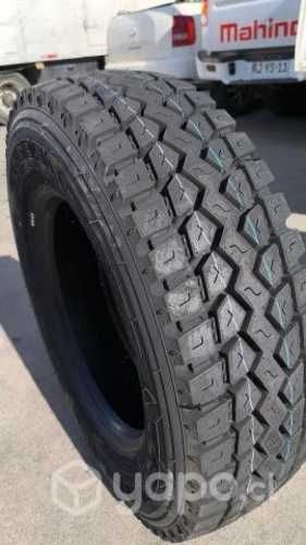 Neumáticos nuevos 215/75 R17.5