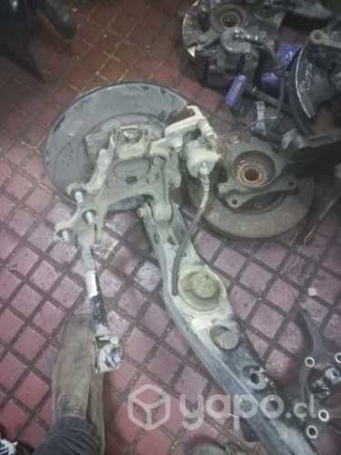 Muñón.trasero derecho kia sportage 2018