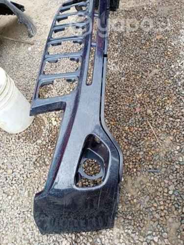 Parachoque Jeep Compass ORIGINAL impecable