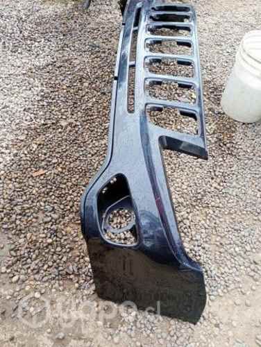 Parachoque Jeep Compass ORIGINAL impecable