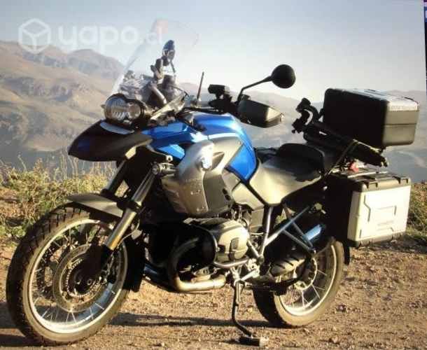 Moto BMW GS1200 2012 equipada impecable