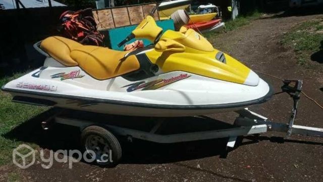 Moto de agua Bombardier