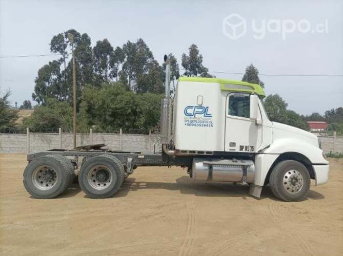Se vende camion freightliner