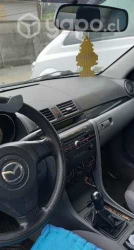 Automovil Mazda3 2008