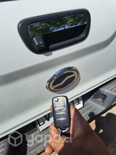 Instalación de cierre de portalon multimarca