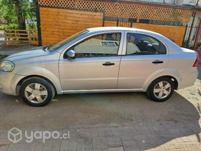 Vendo chevrolet Aveo año 2013