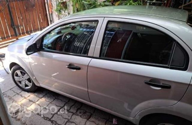Vendo chevrolet Aveo año 2013