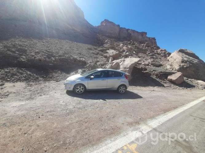 Ford fiesta 1.6 2012