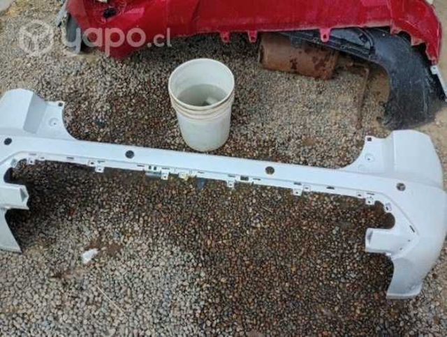 Parachoque trasero Mitsubishi New Montero ORIGINAL