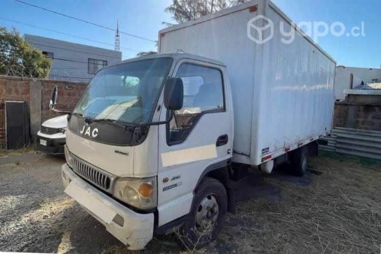 Camion jac 1061 año 2013