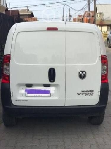 Furgón RAM 700 diésel 1.2