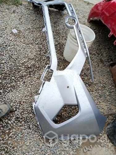 Parachoque Toyota Rav ORIGINAL impecabl