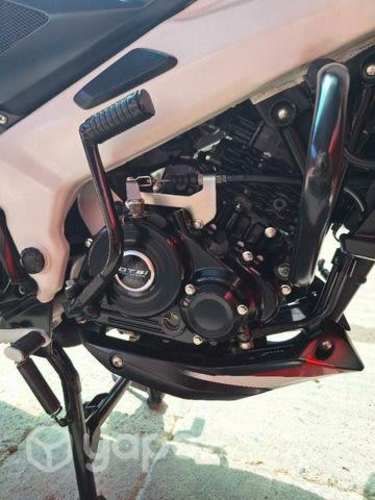 Pensar ns160 año 2021