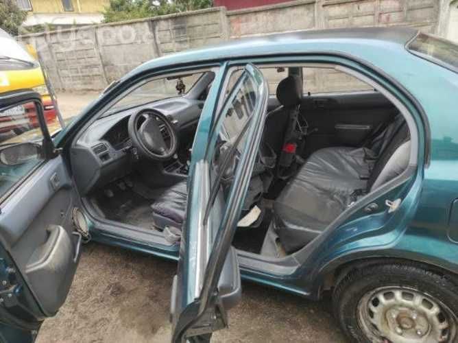 Se vende Toyota Tercel 1996