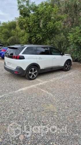 Peugeot 5008 2019