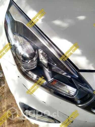 Ópticos Kia Carens 2017 led