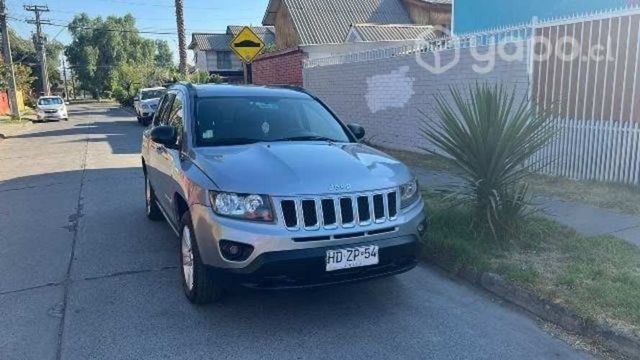Jeep compass 4x2 AT