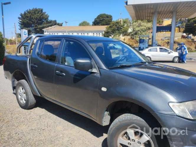 Mitsubishi L200 Work  2015