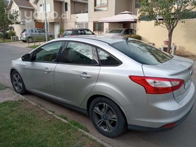 Se vende Ford Focus