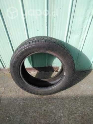 3 Neumáticos Nuevos 215/60. R7. 96 H
