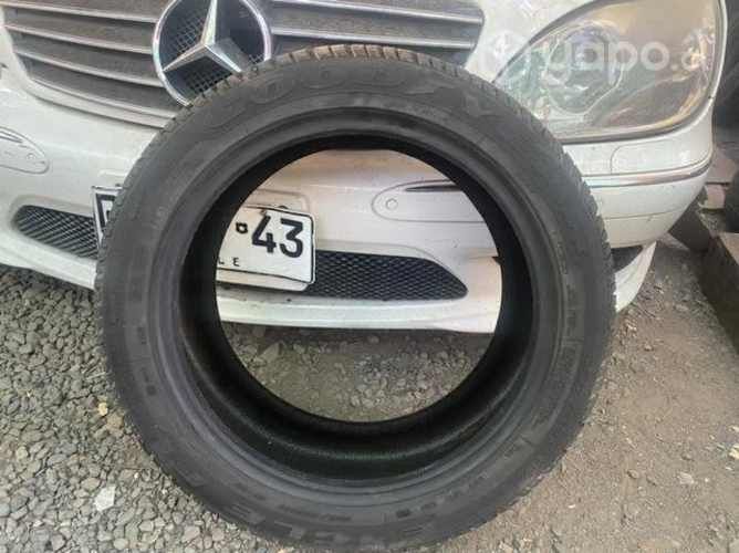 Neumático Good year 235/45zr17