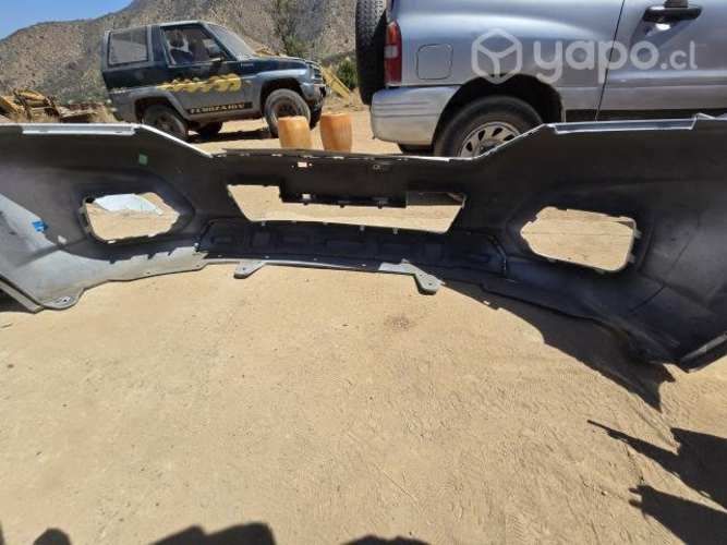 Parachoque Maxus T60