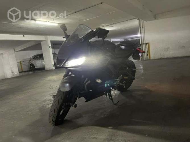 Yamaha r3a