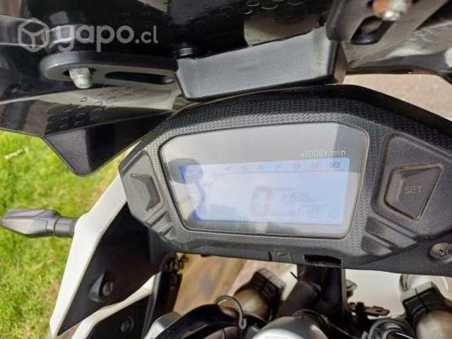 Moto Lifan KPT perfecto estado