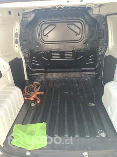 Furgón Ram 700 Año 2020