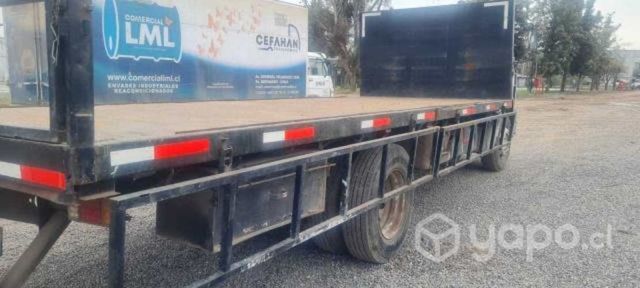 Recien pintado mercedez benz muy bueno