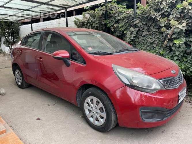 Kia Río 4 año 2014