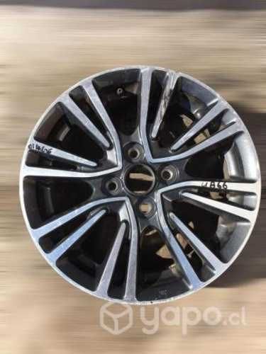 Llanta mitsubishi mirage