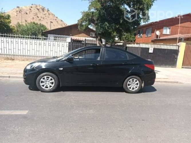 Hyundai accent