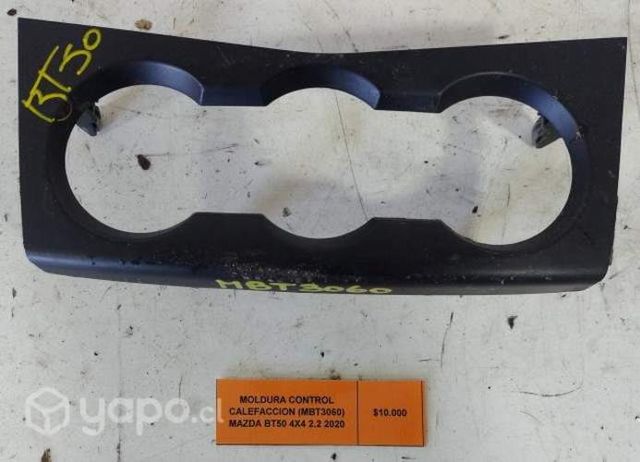 Moldura Control Calef (MBT3060) Mazda BT50 2020