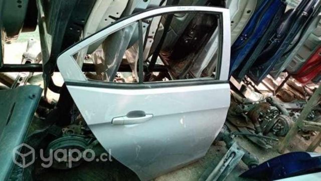 Puerta trasera derecha chevrolet new sail original