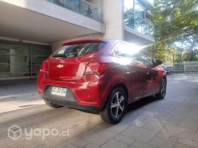 Chevrolet onix 2019 impecable estado