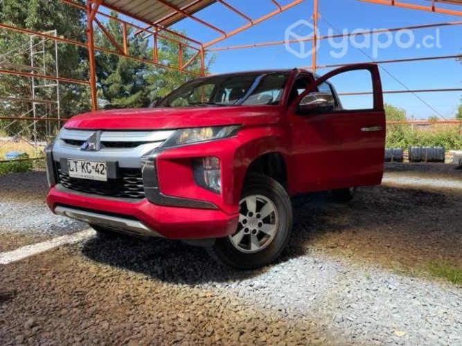 Mitsubishi l200 2020