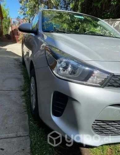 Kia río 4 año 2018