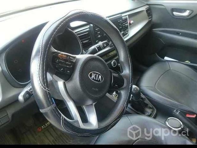 Kia río 4 año 2018