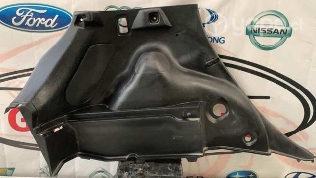 Tapiz cubre portalon interior izquierda GREAT m4