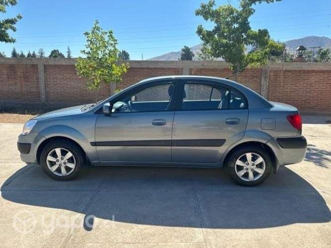 Oportunidad venta auto Kia precio conversable