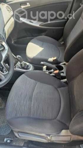 Hyundai accent 2017
