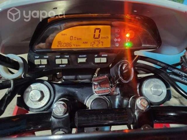 Honda XR Tornado  2008