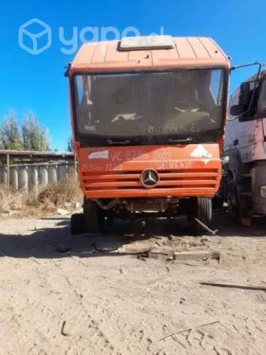 Caja Camión Mercedes Benz. Modelo 1720, Año 2002