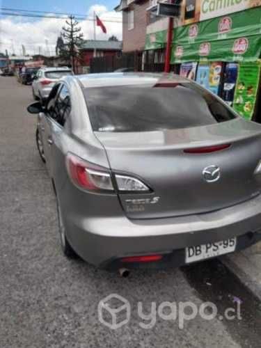 Se vende MAZDA MAZDA3 2011