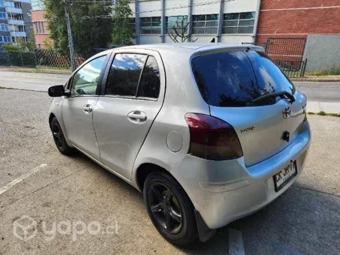 Yaris sport 2010