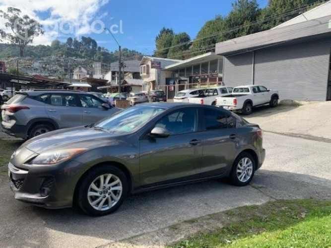 Mazda mazda3 2014